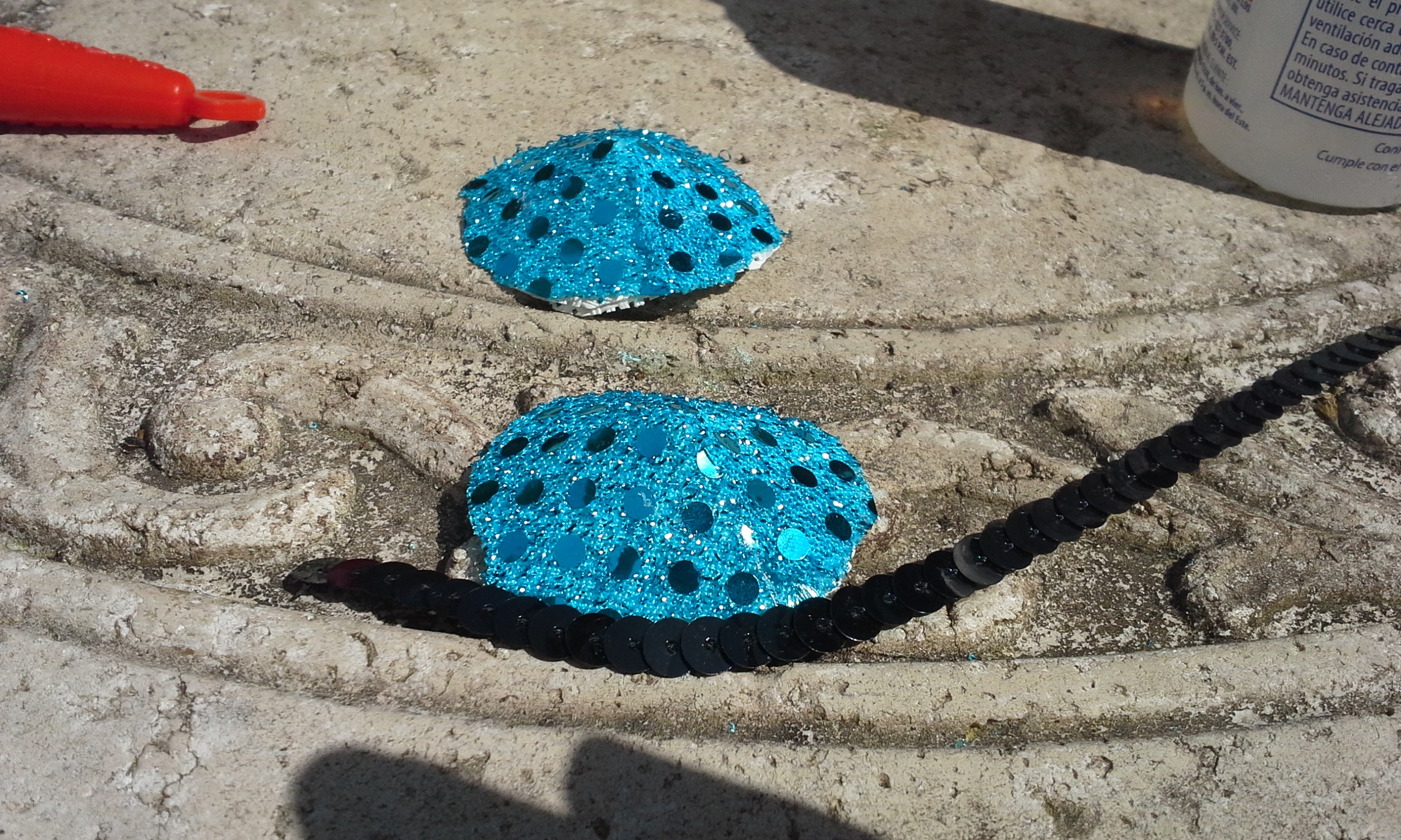 Sequins line around the edge