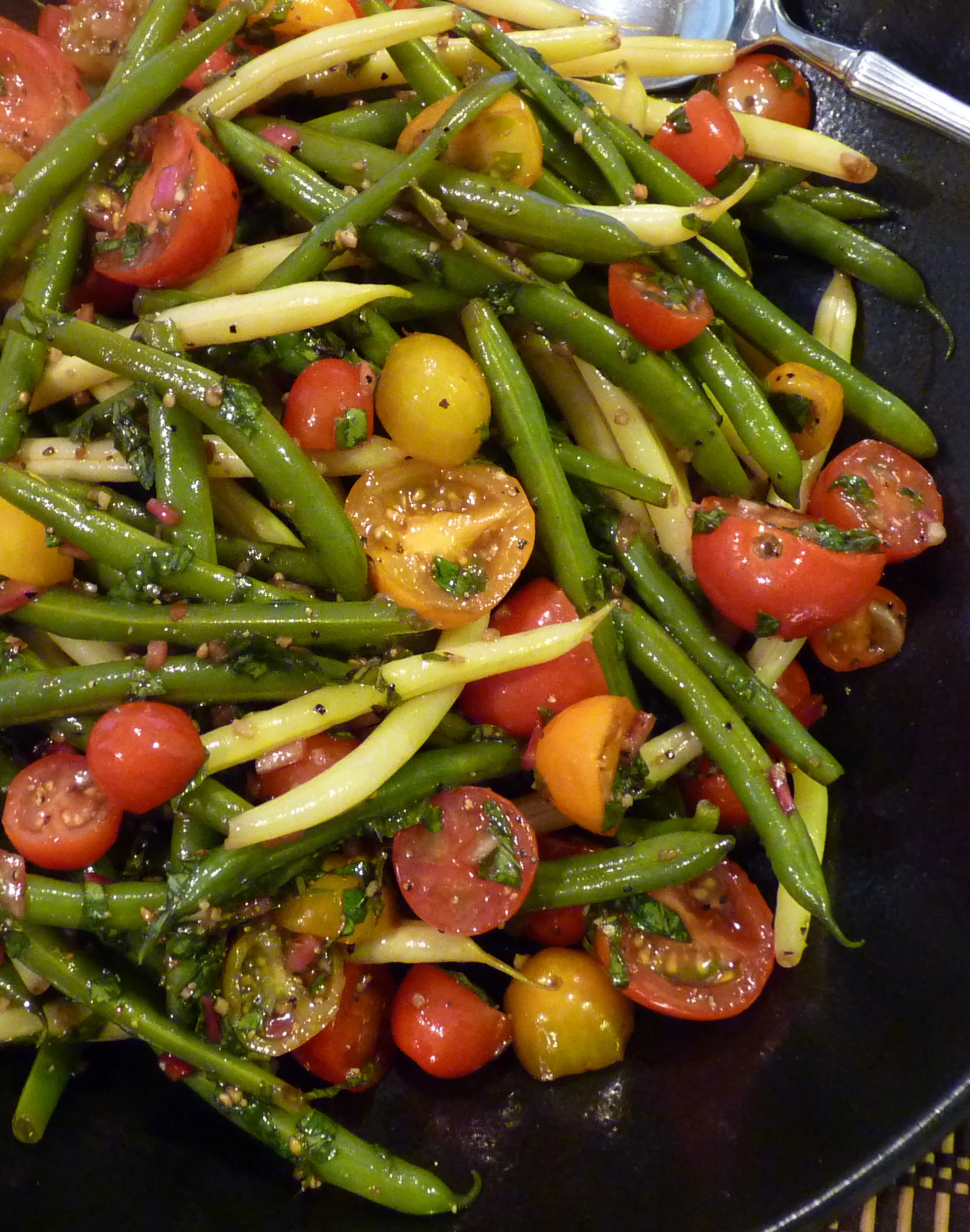Entree Salad Mixed BeanTomato Salad with Basil Vinaigrette