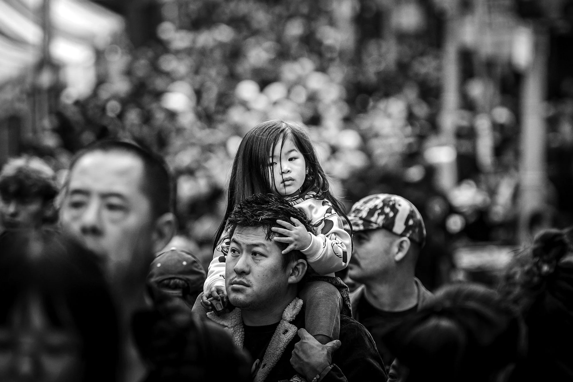 DSC01686-little girl chinatown.jpg