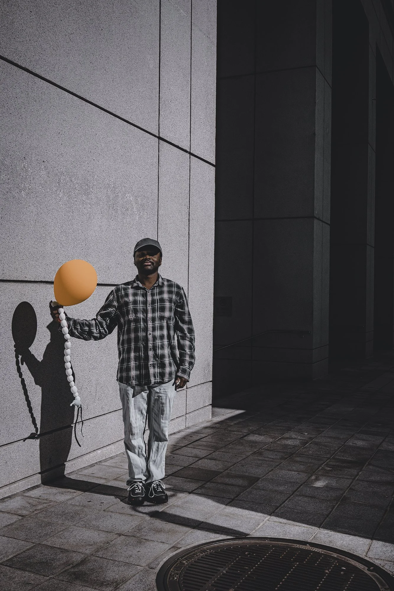 DSC08617-Color Balloon Guy.jpg