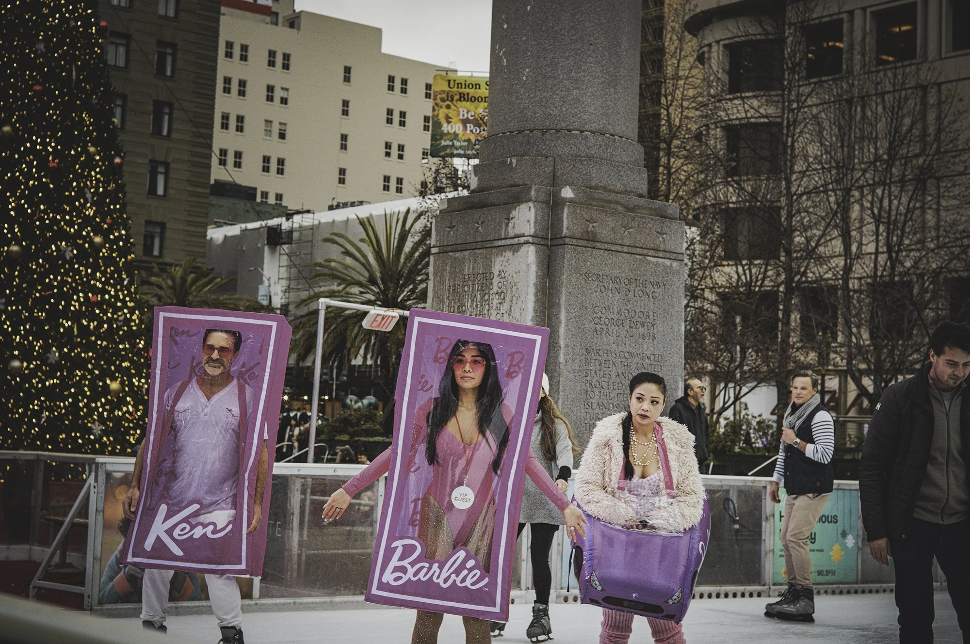 Ken and Barbie L1002378-Edit.jpg