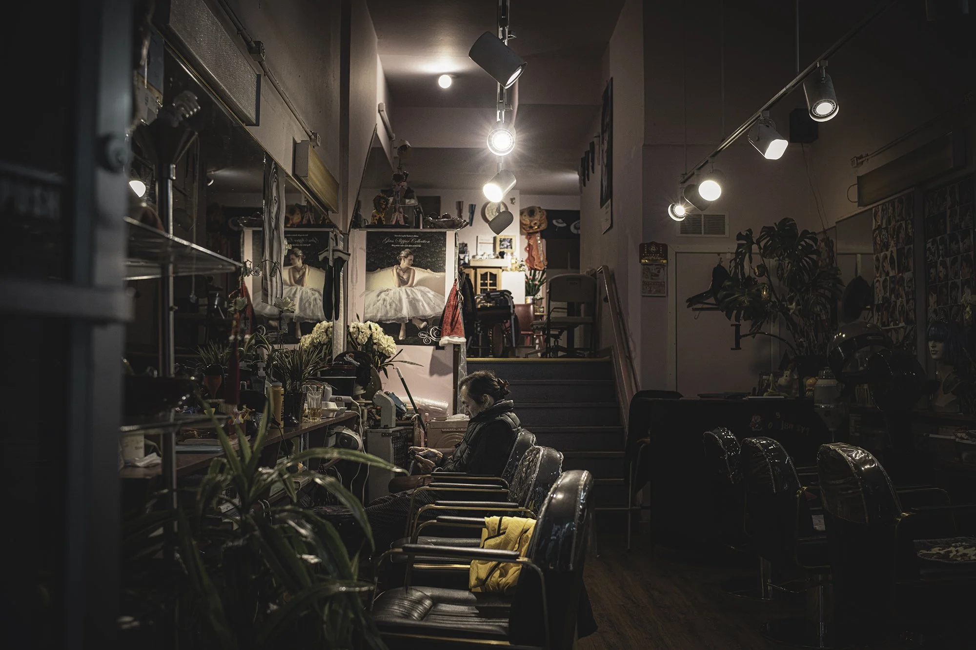 Chinatown Salon v2 L1003320-Edit.jpg