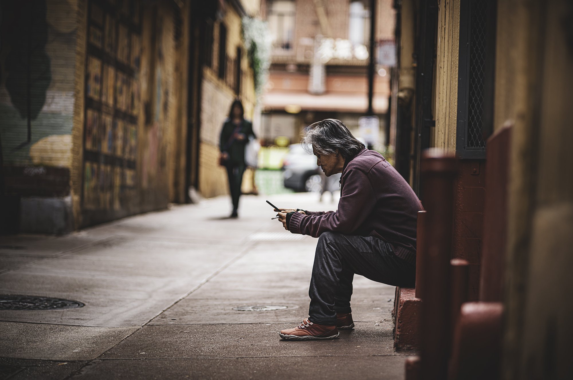 Chinese Guy Alley Mystery Woman L1009401-Edit.jpg