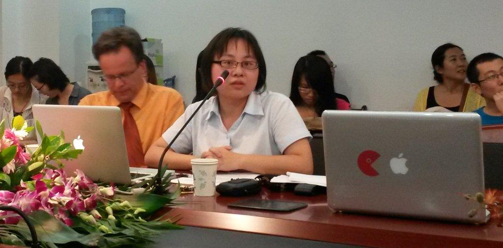 Left: Claude Hauser (Department of Historical Sciences, University of Fribourg) Right: Bao Zhong (Shanghai Library)