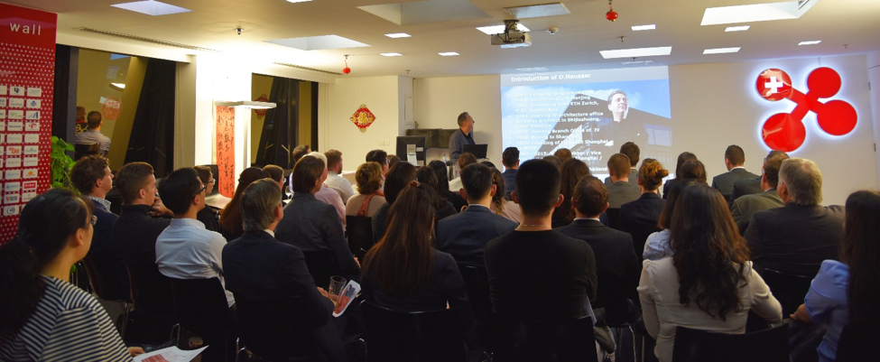 Mr. Daniel Heusser, presenting his journey, sharing insights on how to build a successful business in China and answering questions.