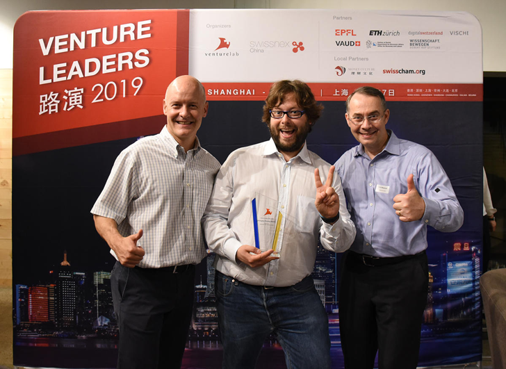 Maurizio Migliore, Toucheless Automation posing with Jordi Montserrat and Felix Moesner after receiving the Venture Leaders Shanghai Pitching trophy