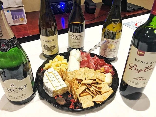 Latest client Wine Tasting for Autumn. Paired up with our Artisan Cheese &amp; Charcuterie. Nice bottles! @gruetwinery @winery.schlossgobelsburg @allanscottwines @ernieelswines .
.
.
.
.
.
.
#sommlife #winetastimg #wineandcheese #cheesetray #sparklin
