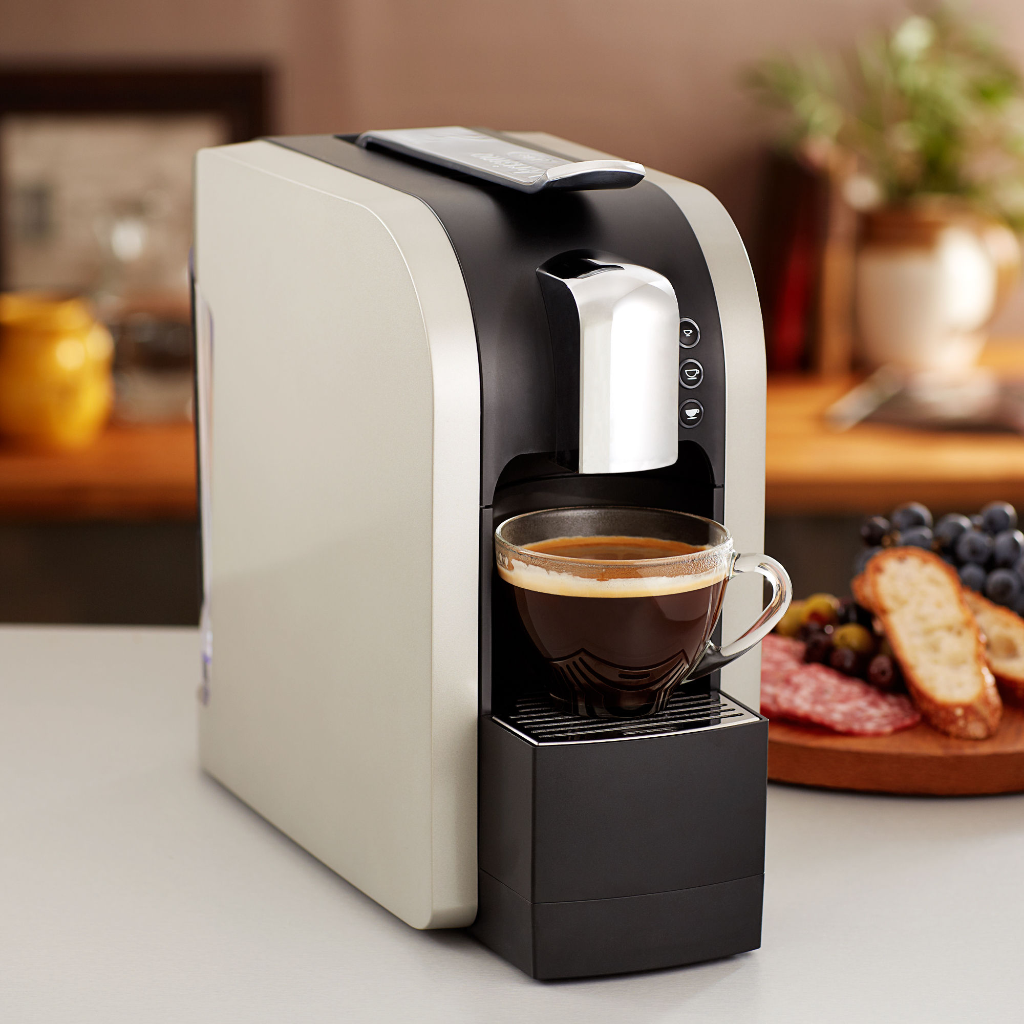 verismo_brewer_silver_580_0.jpeg