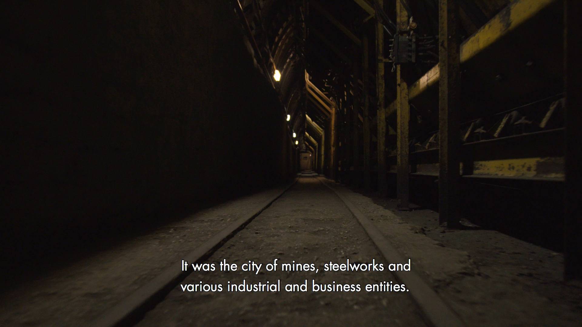 DOC-RedBull-Esports-action-vista-mining tunnel.png