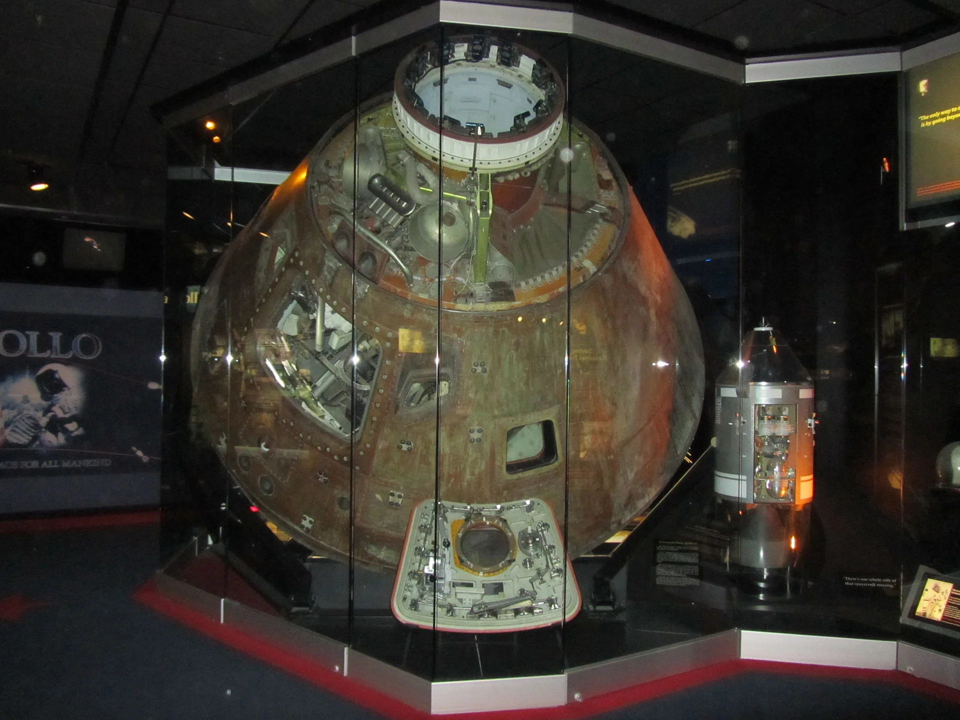 Apollo 13 - Kansas Cosmosphere and Space Center