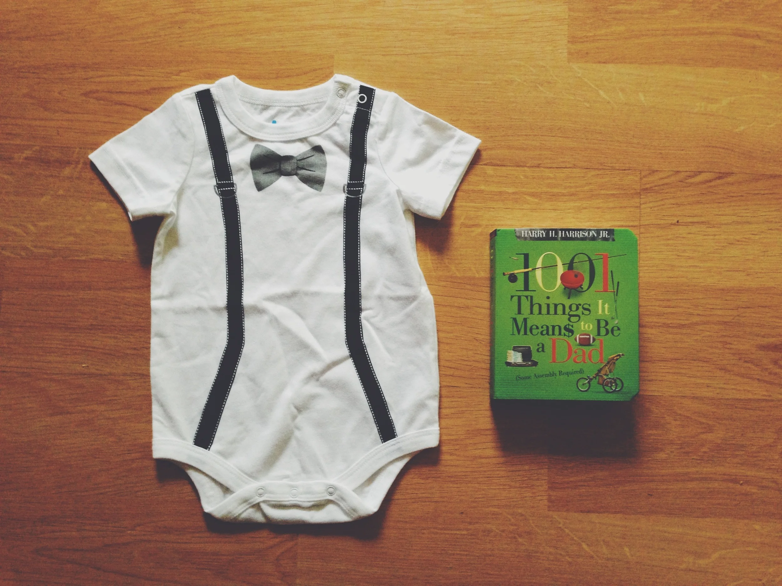 babyshirtandbook.jpg