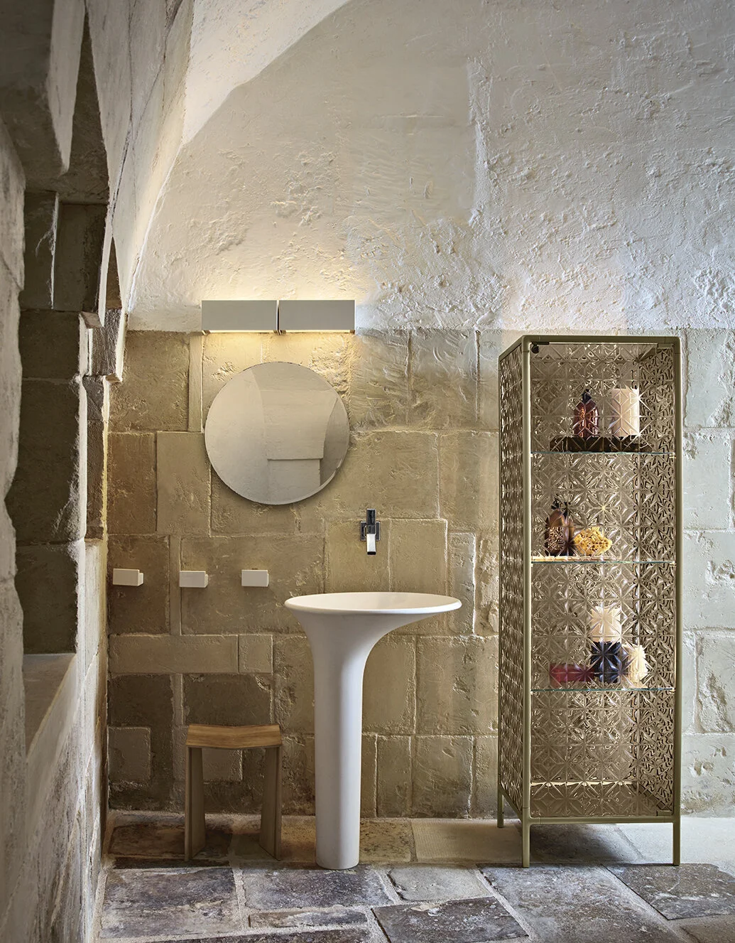 Echo Showcase Cupboard - Fiam Italia