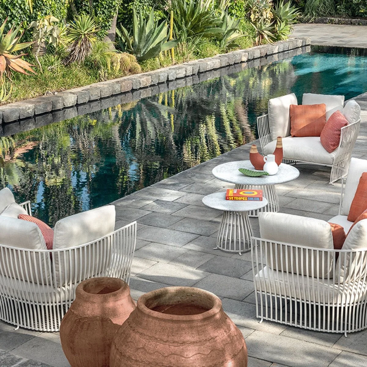 Soft curves. Golden light. Aperitivo mood. 
Designed by Luca Nichetto for Ethimo, the Venexia collection combines contemporary comfort with Italian charm.
Perfect for relaxed moments, from morning coffee to sunset gatherings.
#ideareinteriors #out