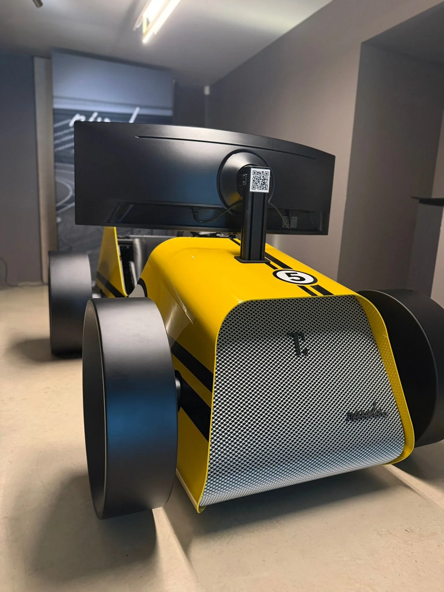 Nivola front ideare.JPG