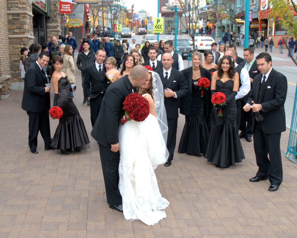 WEDDING, FLOWERS, CLUB ITALIA, NIAGARA FALLS.jpg