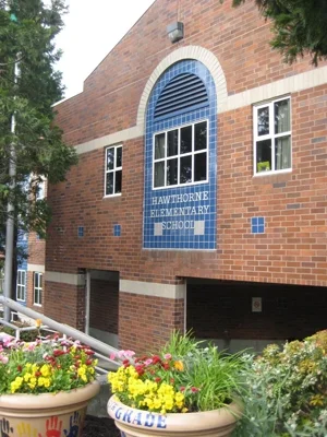Hawthorne Façade.jpg