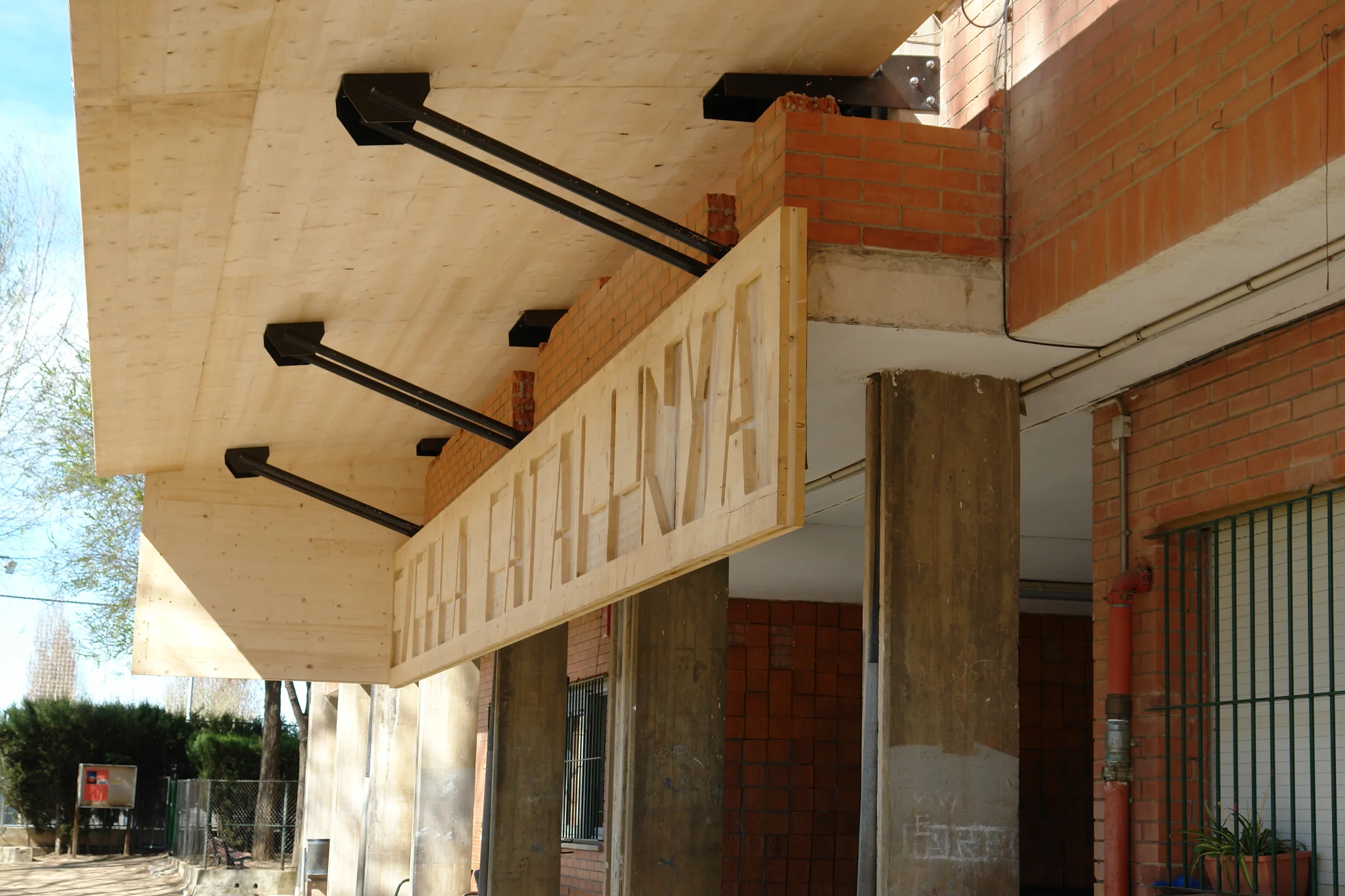 Ceip Catalunya 020.JPG