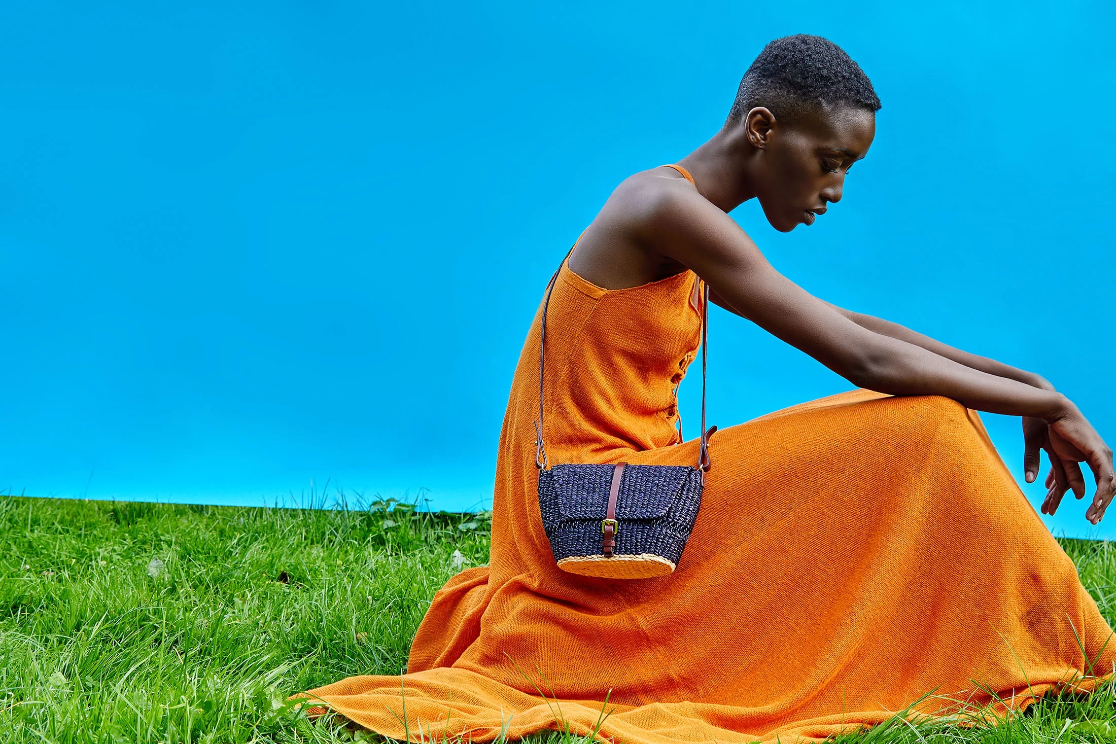 BIKA NOIR SS18 AAKS.jpg