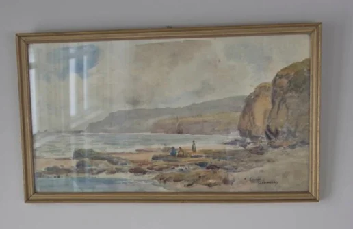 RHB in original frame.jpg