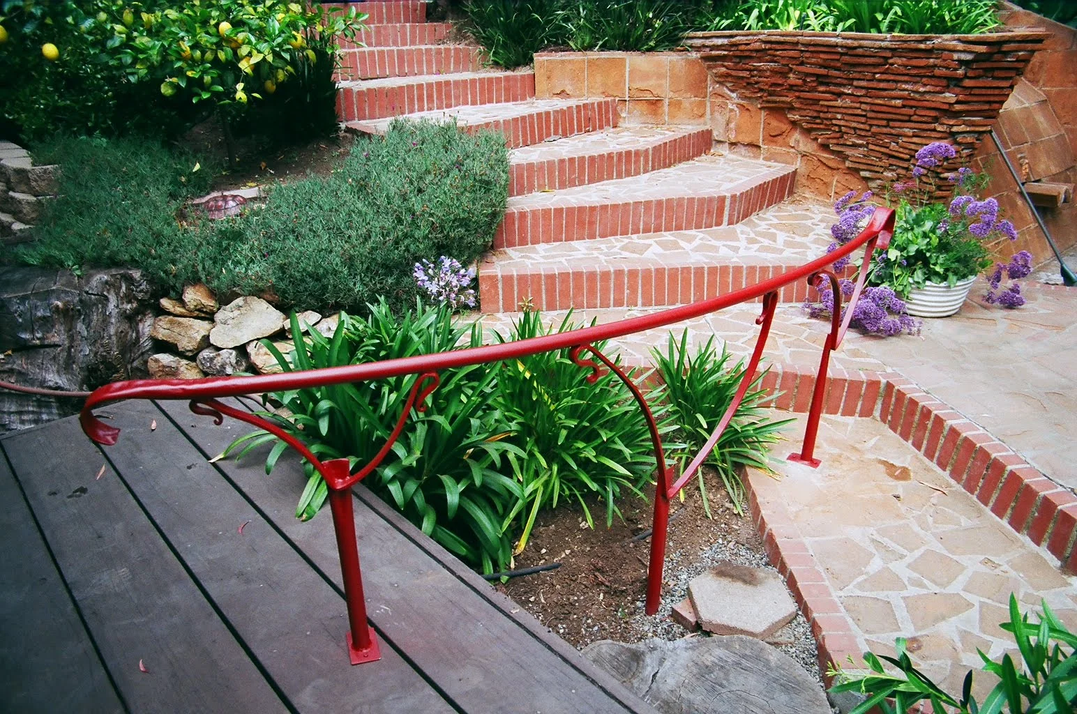 handrail 2.jpg