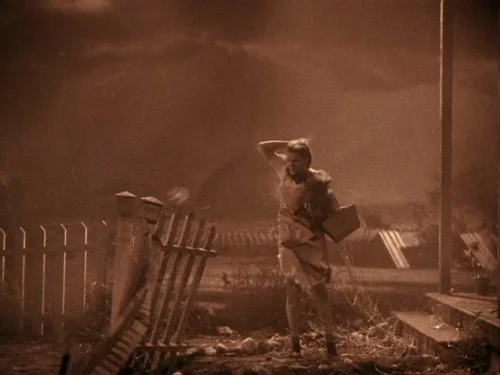 wizard_of_oz_0237_tornado.jpg