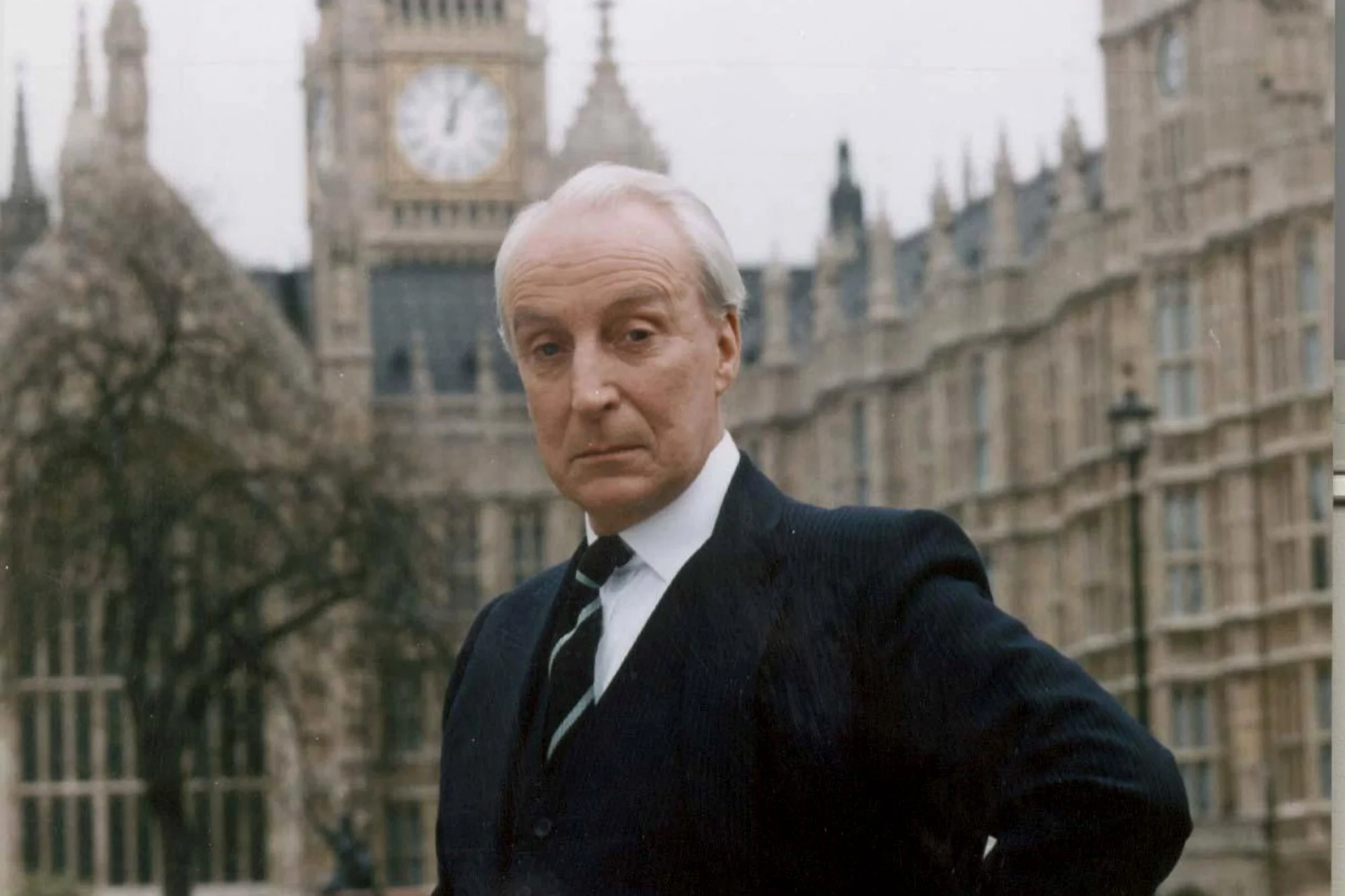Francis Urquhart.jpg