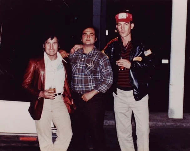 Illusionist Jonathan Pendragon, John Belushi and Hunter S. Thompson (via iTricks )
