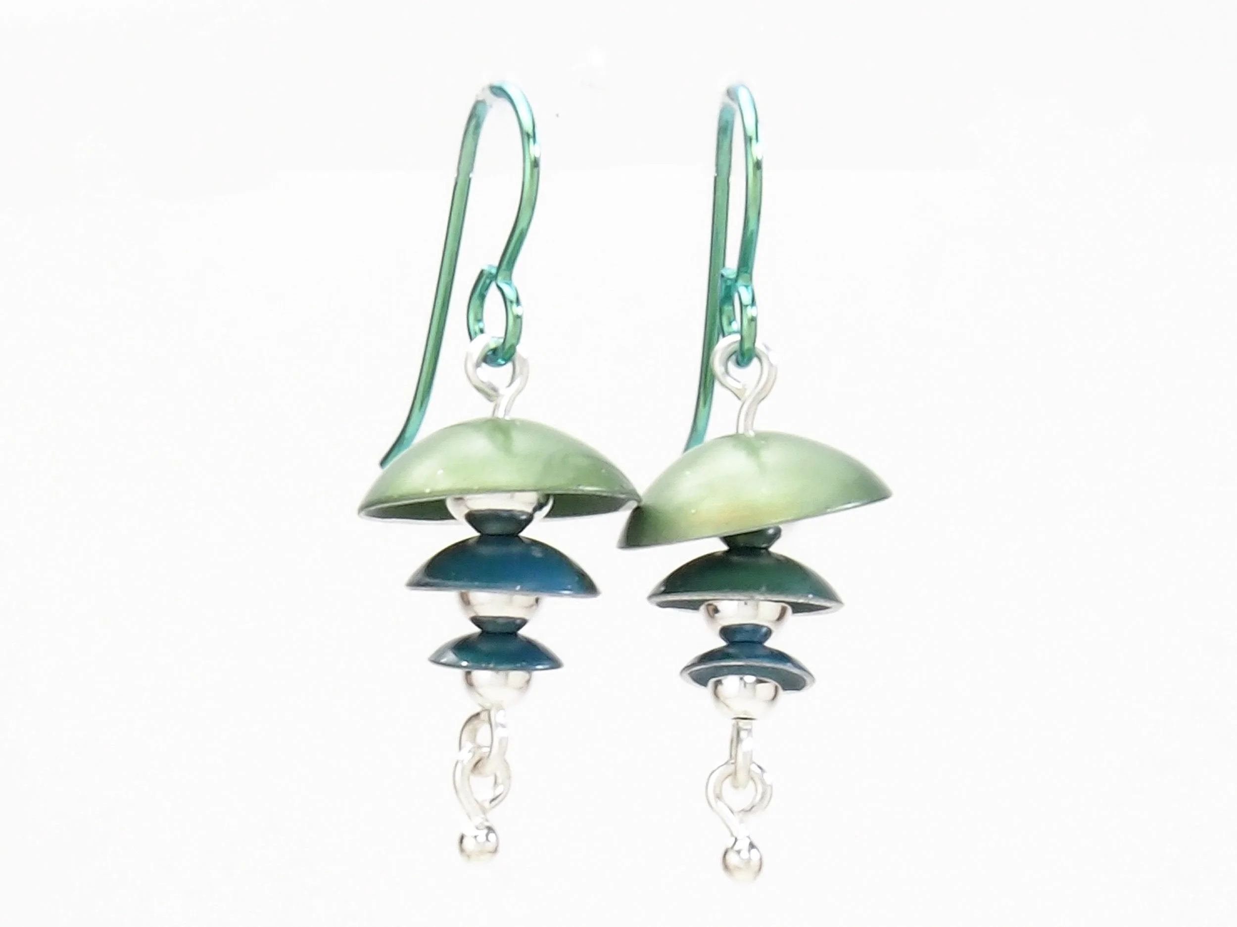 river-earrings-he-3.jpg
