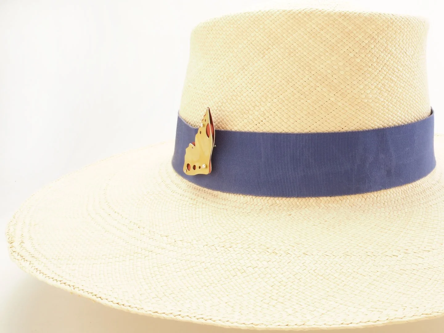 YB-brooch-hat-sidet.jpg