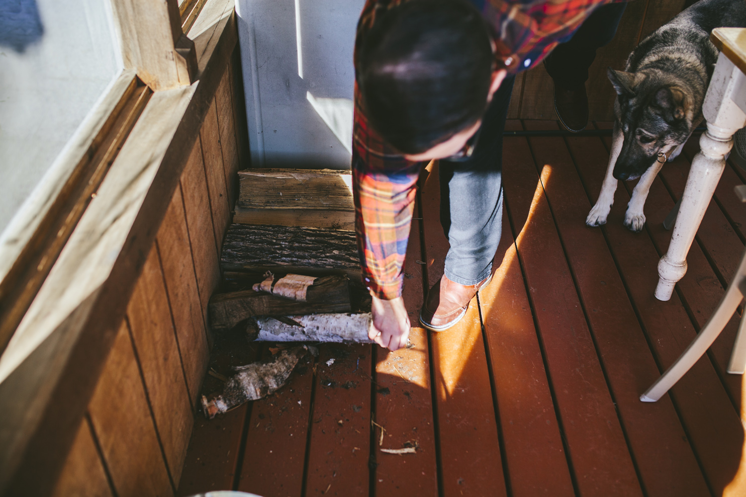 brandon_werth_cabin_engagement_session_04.JPG