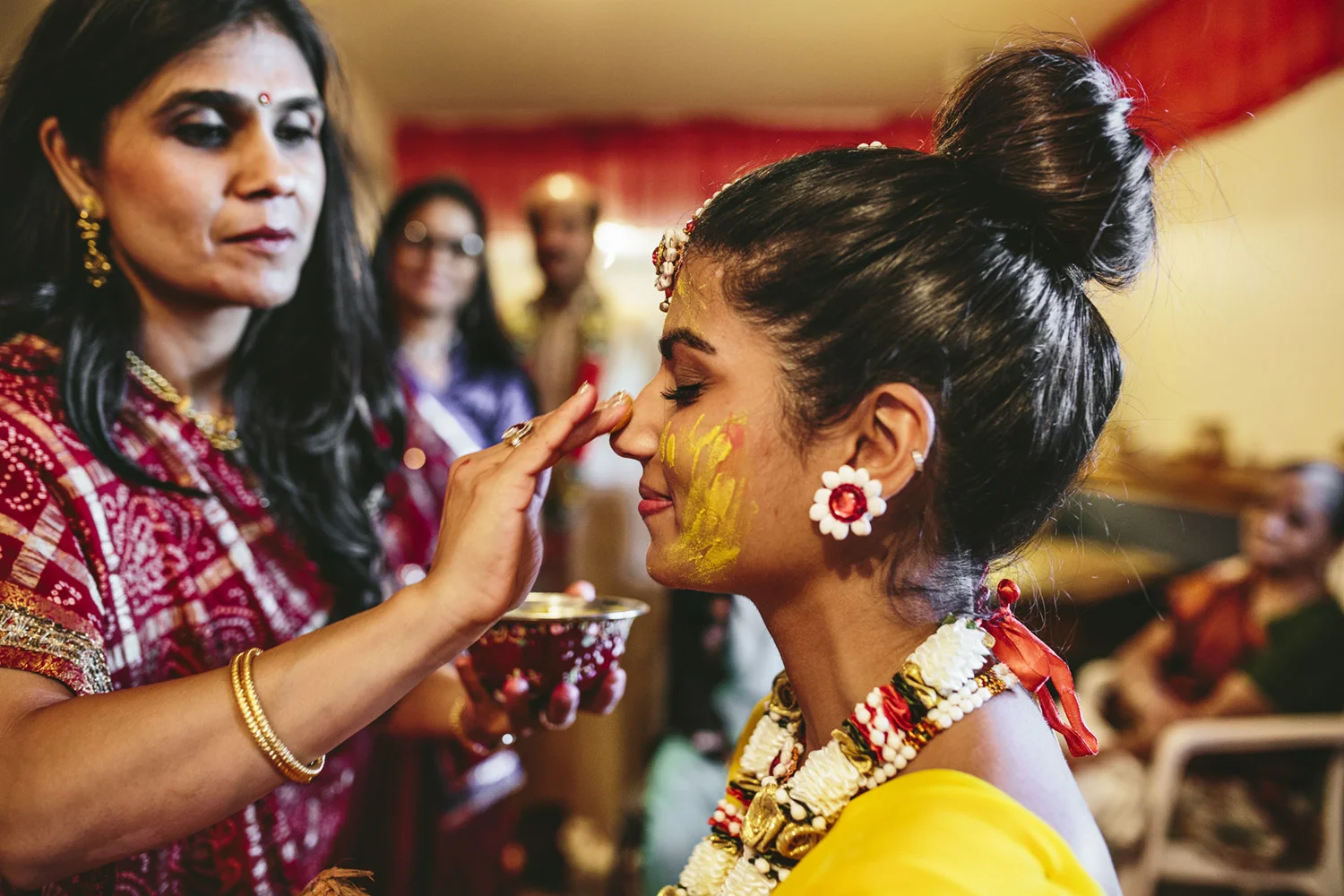 Brandon_Werth_Indian_Wedding_Pooja_Minneapolis_08.JPG