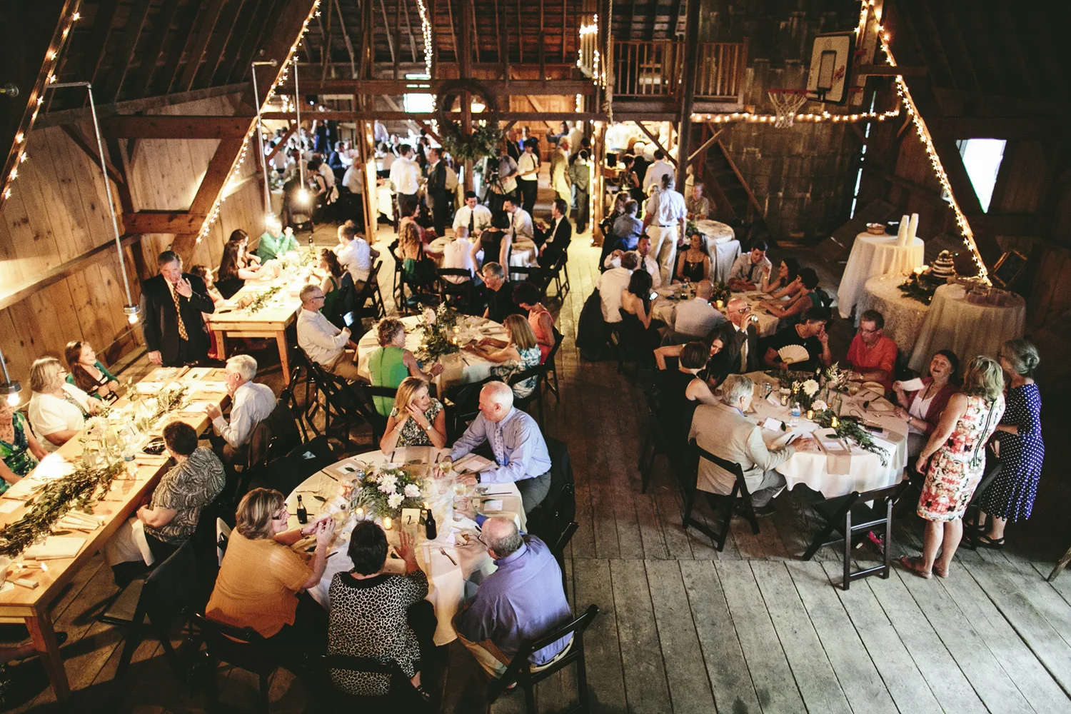 Brandon_Werth_Barn_Wedding_Minnesota_Photographer_54.JPG
