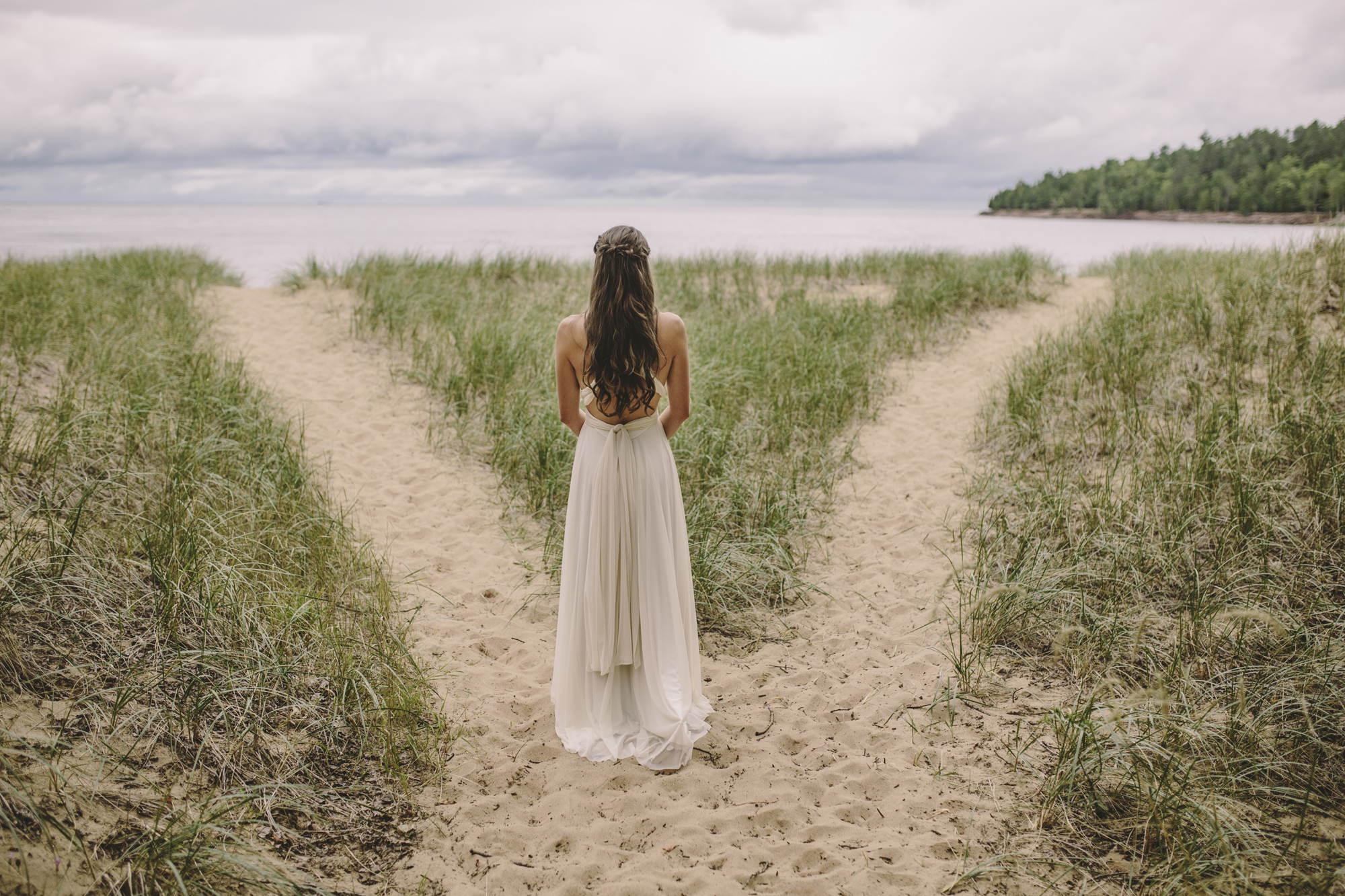 Brandon werth minnesota wedding photographer marquette michigan bride lake superior