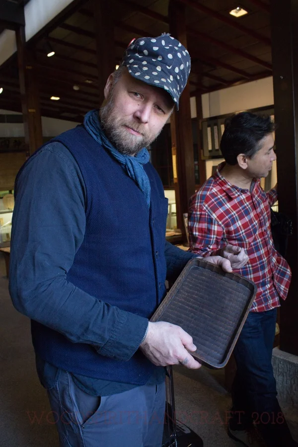 Carved lacquered chestnut tray.