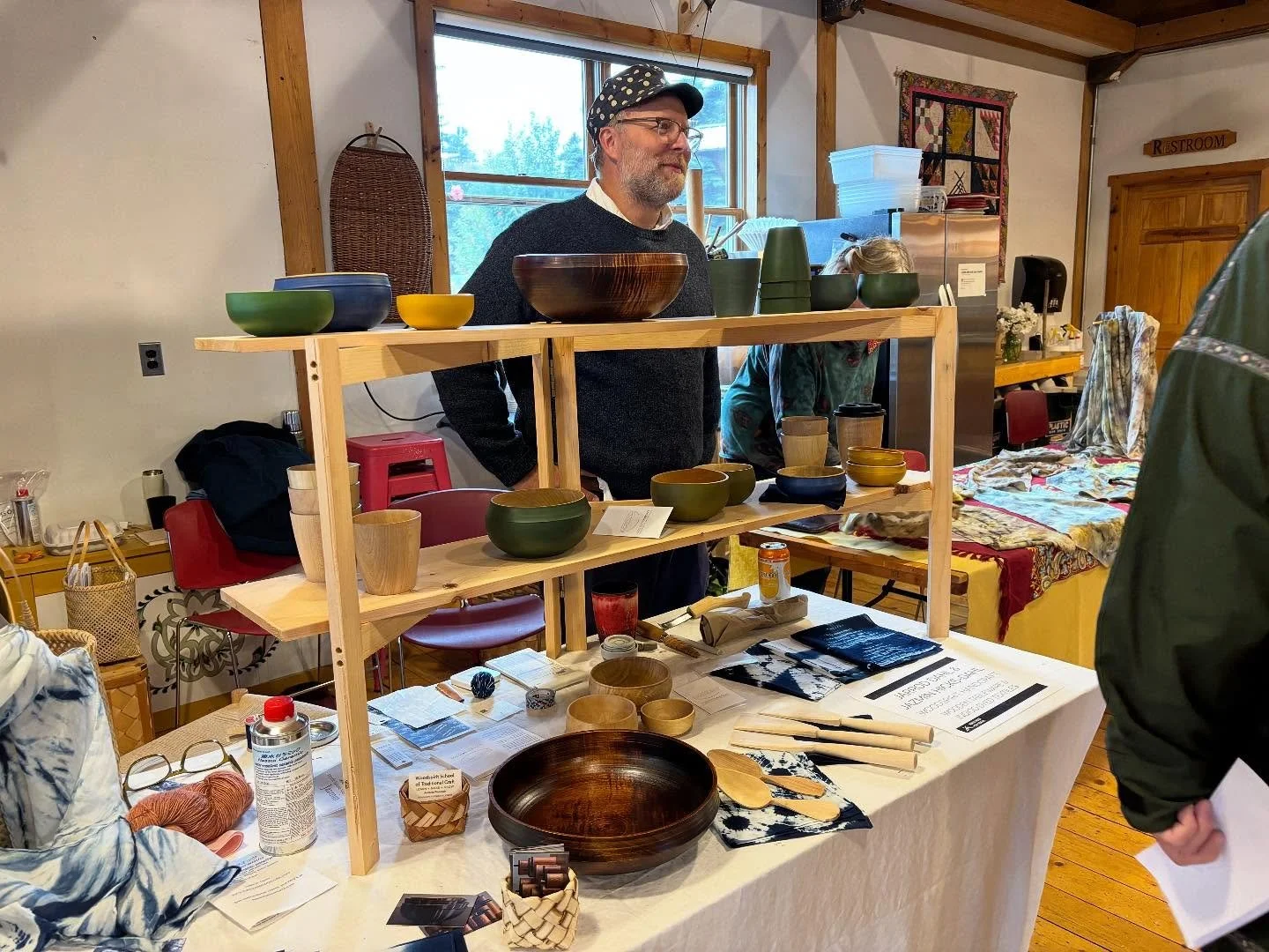 folk arts marketplace @northhousefolkschool 
good to meet and chat with craft loving people this weekend!