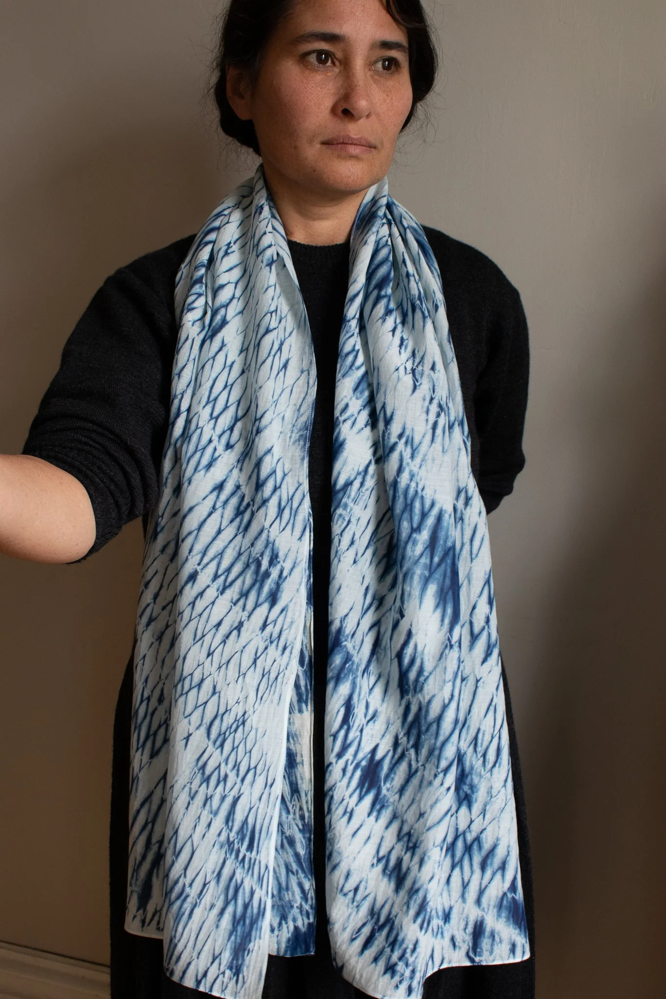 Indigo Net Pattern Scarf on Silk & Cotton—White