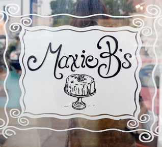 maxiebs-signage.jpg