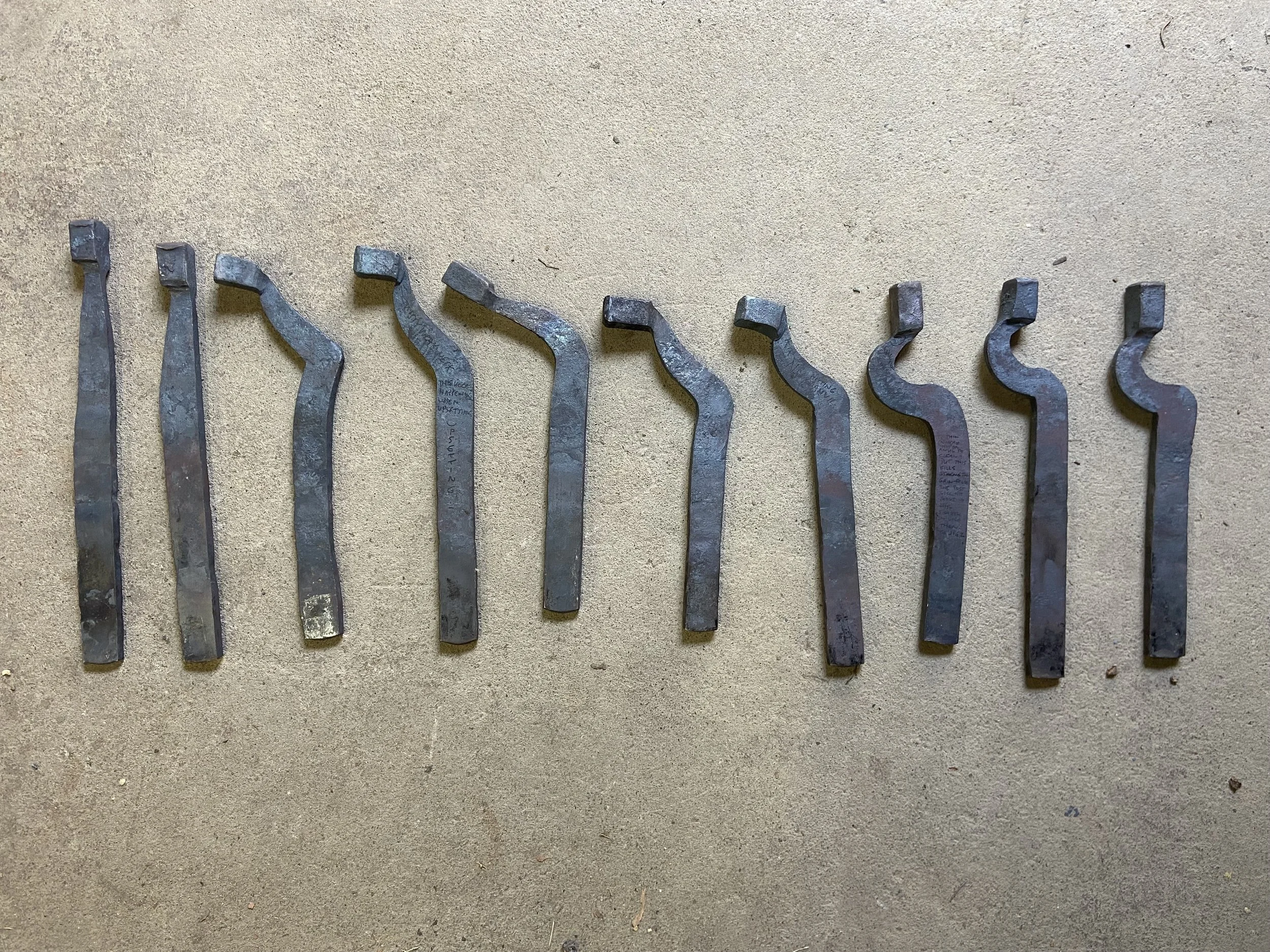 v-bit tong stude.jpg