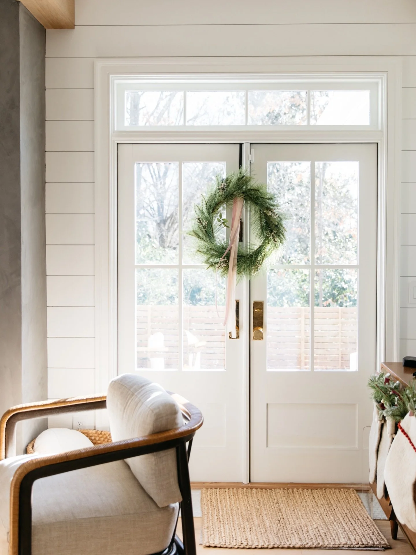 There&rsquo;s something unmistakable about the cozy warmth of home during the holiday season. 🎄✨

From the moment you step through the door, layers of texture, soft light, and thoughtful details create a sense of calm that invites you to slow down a