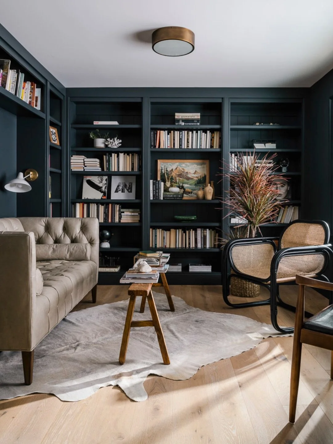 This Marietta renovation project holds a special place for us as it&rsquo;s Jamie&rsquo;s own home. 🏡

This renovation is a reflection of how Jamie and her family live, blending contemporary lines with warmth and character. Rich textures, layered pa