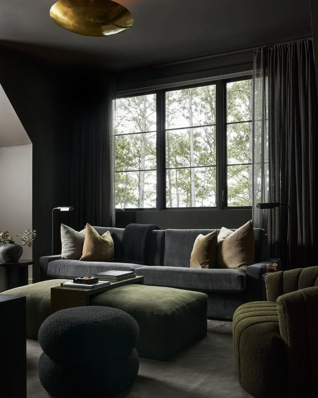 A space designed to slow down and stay awhile.

Tucked away on the top floor, the lounge at our Longview project was intentionally set apart from the rhythm of the rest of the home &mdash; creating a true retreat for unwinding and entertaining.

A fu