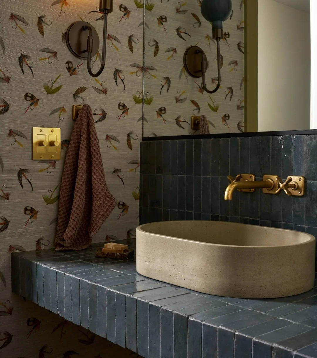 Our spring color crush: blue. 🩵 And not just any blue, but a soft blue with a hint of green. A color that feels both rich and subdued, both fresh and grounded &mdash; never overpowering, always inviting.

We&rsquo;ve been layering this hue throughou