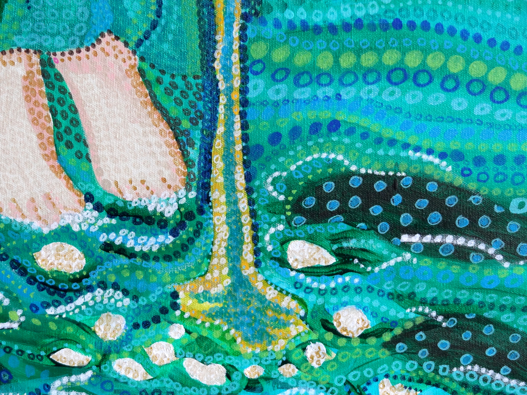 Dotted Circe Detail 4
