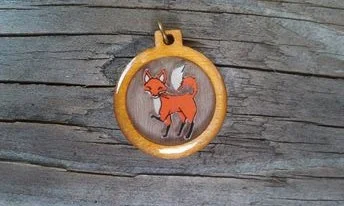 foxy pendant.jpg