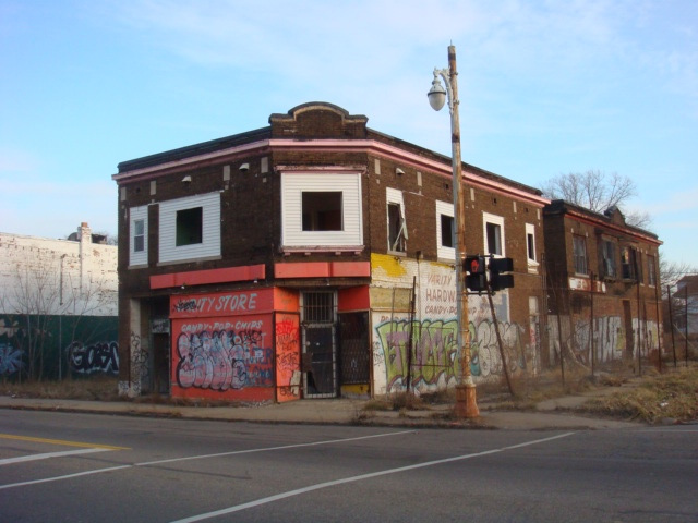 Abandoned Storefront on Mack