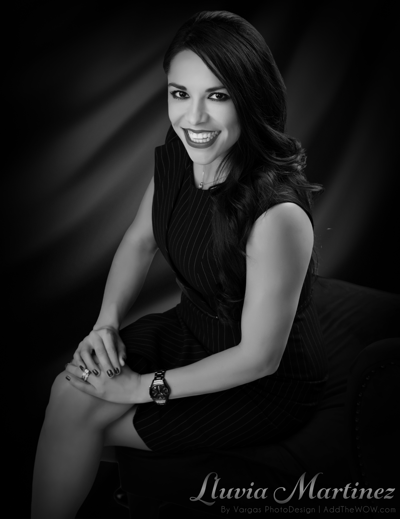 Lluvia-Martinez-Realtor-Orange-County-Head-Shots-Portraits.png