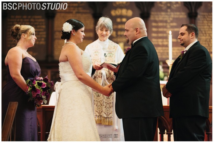 Stratford-CT-church-creative-wedding-photographer-27-720x483.jpg