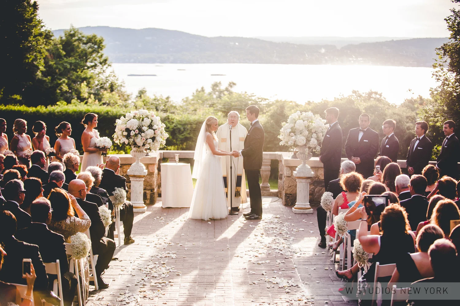Featured: Carats & Cake | Julia & Mark - Tappan Hill Mansion