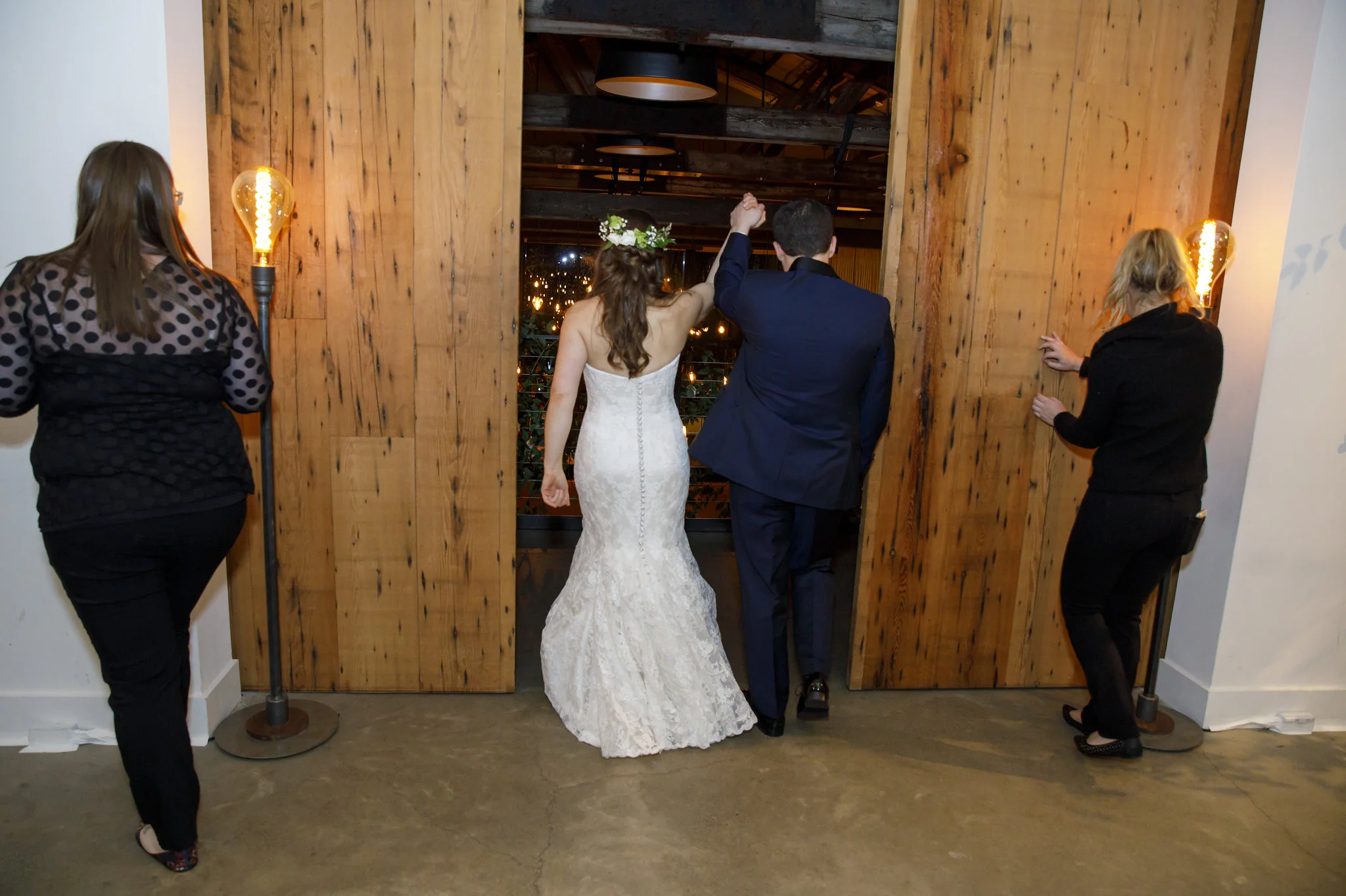 Roundhouse Beacon Winter Wedding - 174.jpg