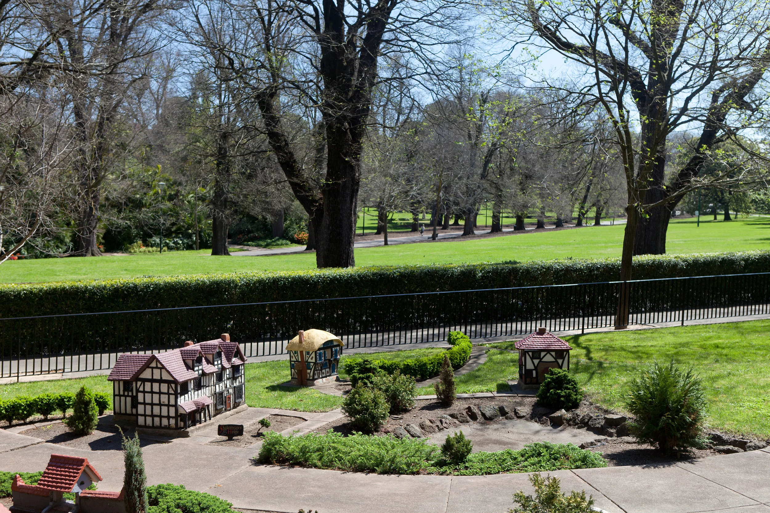 TUDOR_VILLAGE_KLRP_3931.jpg